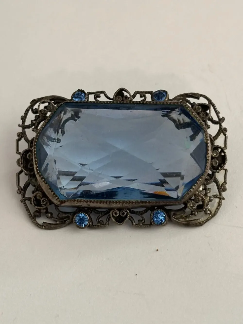 Vintage Silver Tone Irnate Broodh Blue Glass Stone